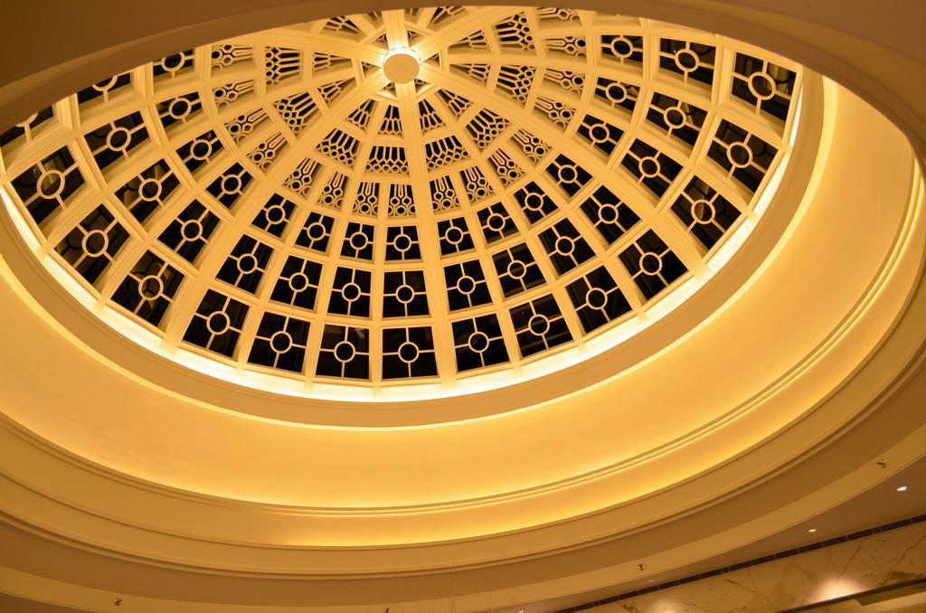 The Umrao Hotel New Delhi Exterior photo