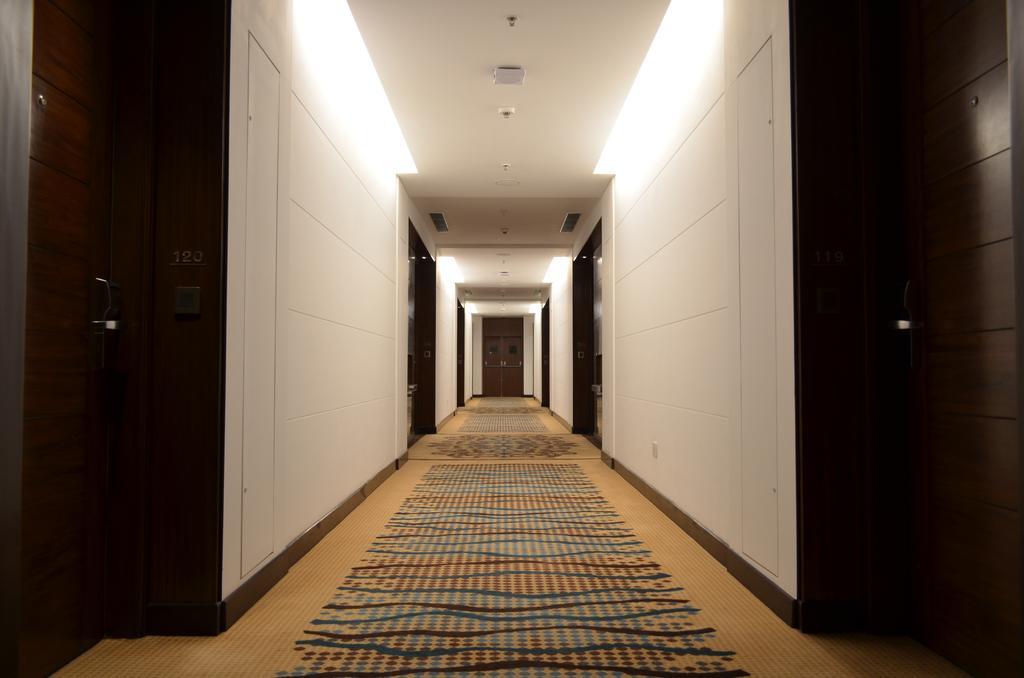 The Umrao Hotel New Delhi Exterior photo