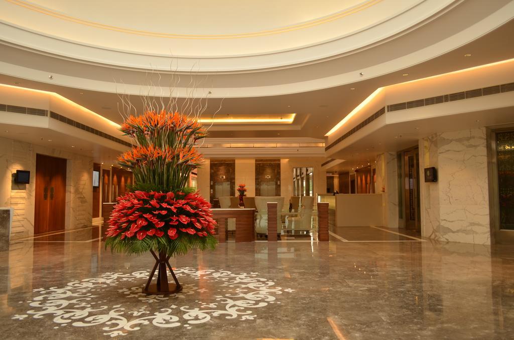 The Umrao Hotel New Delhi Exterior photo